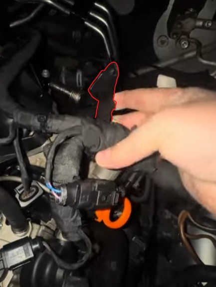 Loose cable brackets
